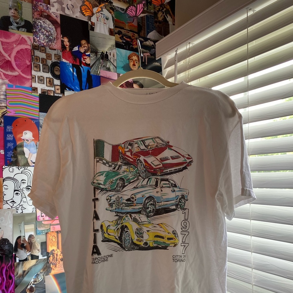 brandy melville italia car shirt